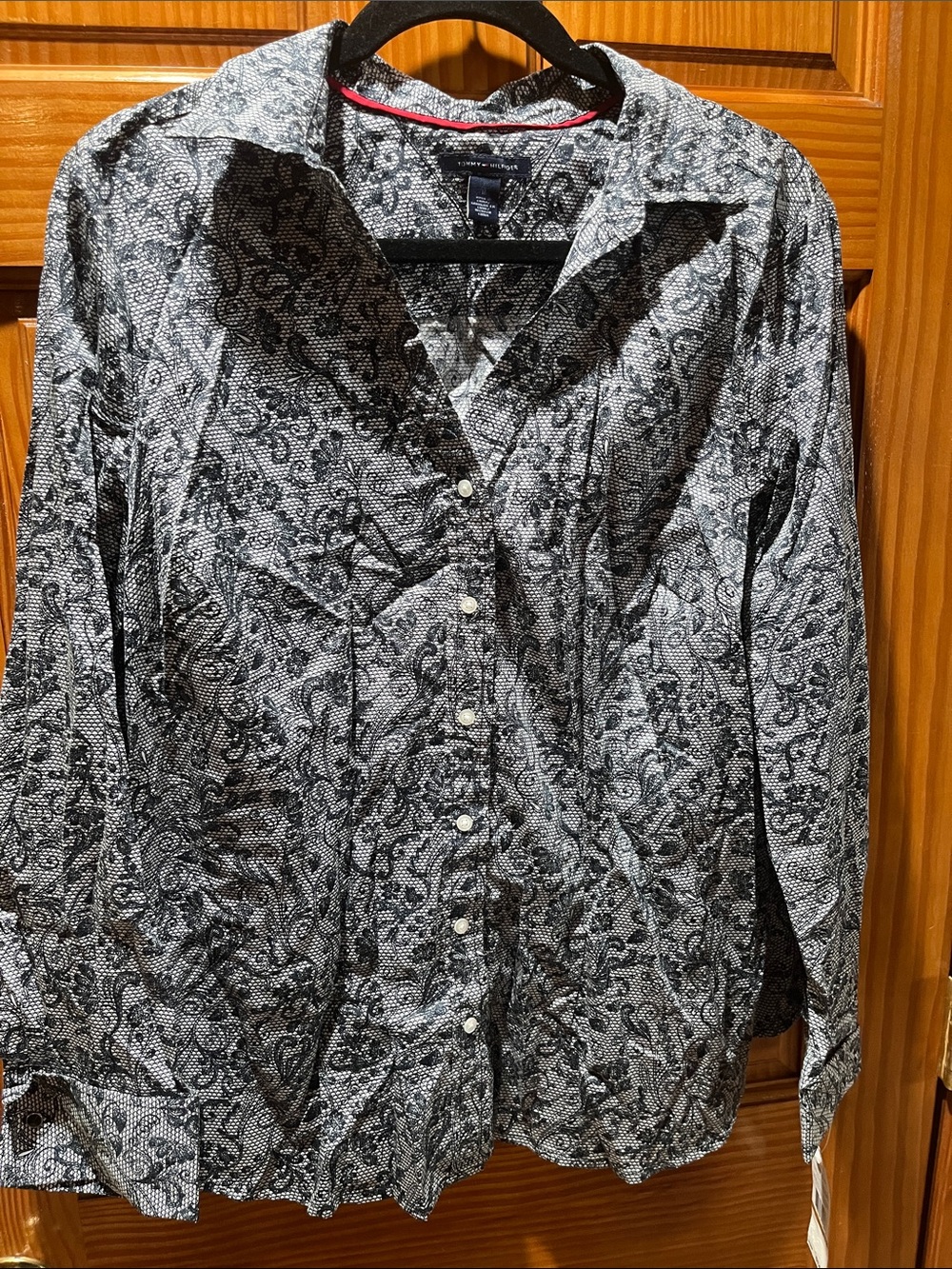 Tommy Hilfiger Black & White Paisley Button-Down Shirt